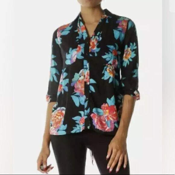 MAEVE Anthropologie Womens Woodland Walk Button Up Size 2 Black Hawaiian Print - Picture 1 of 8